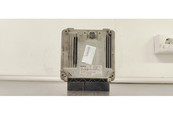 Recambio de centralita motor uce para jeep compass 2.0 crd referencia OEM IAM 0281013444  