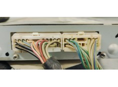 Recambio de sistema audio / radio cd para jeep compass 2.0 crd referencia OEM IAM 05064118AK  