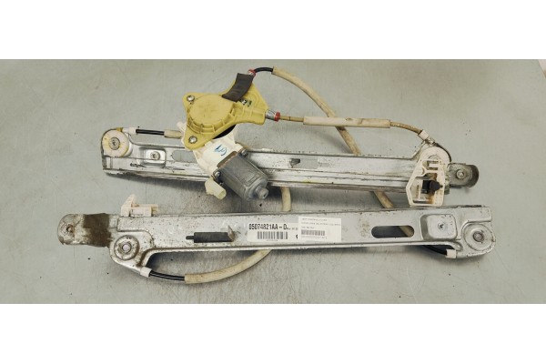 Recambio de elevalunas delantero izquierdo para jeep compass 2.0 crd referencia OEM IAM 05074821AA  