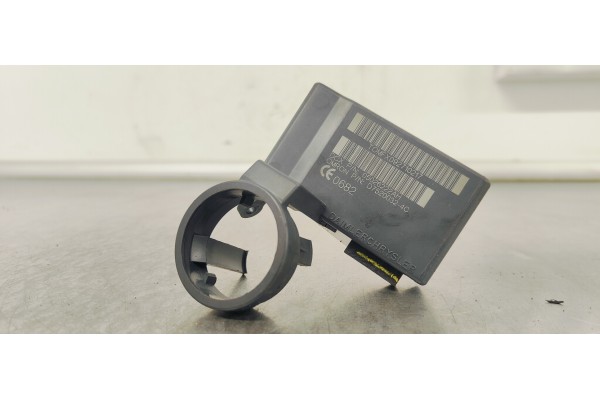 Recambio de centralita inmovilizador para chrysler jeep compass 2.0 crd referencia OEM IAM 05026222AH  