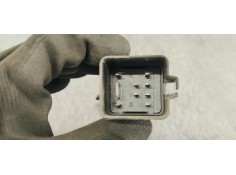 Recambio de caja precalentamiento para jeep compass 2.0 crd referencia OEM IAM 0281003040  