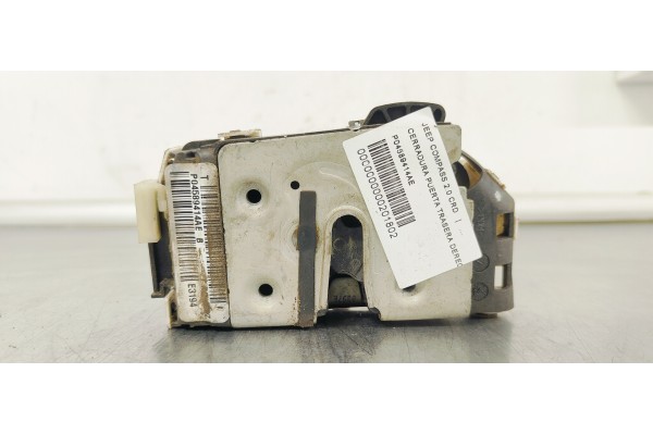Recambio de cerradura puerta trasera derecha para jeep compass 2.0 crd referencia OEM IAM P04589414AE  