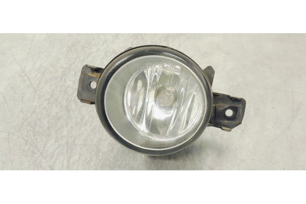 Recambio de faro antiniebla izquierdo para nissan qashqai (j10) acenta 4x4 referencia OEM IAM 261558990A  
