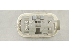 Recambio de luz interior para jeep compass 2.0 crd referencia OEM IAM 1AN73TRMAA  