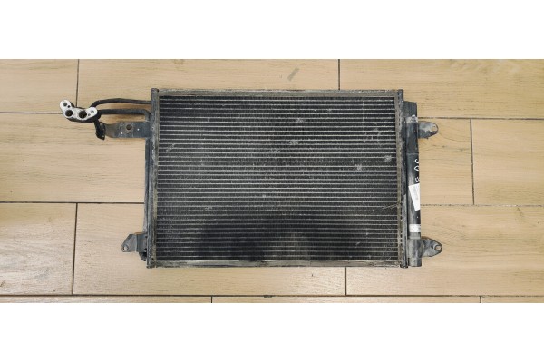 Recambio de condensador / radiador aire acondicionado para seat toledo (5p2) 1.9tdi 105 referencia OEM IAM 1K0820411H  