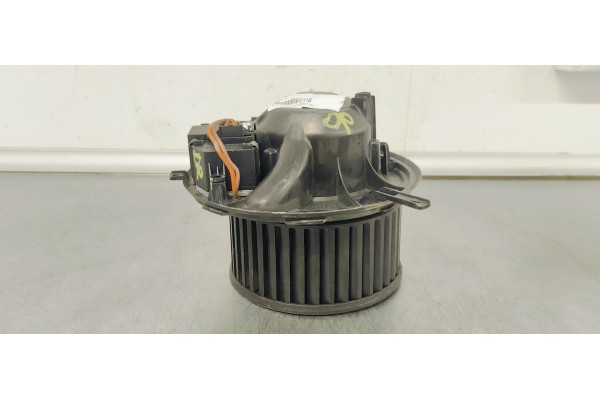 Recambio de ventilador calefaccion para seat leon (1p1) 1.9 tdi referencia OEM IAM 995775T  