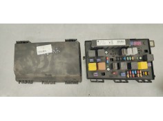 Recambio de caja reles / fusibles para opel astra twin top enjoy referencia OEM IAM 743381  