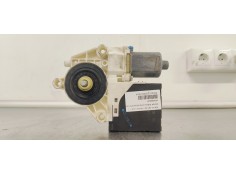 MOTOR ELEVALUNAS DELANTERO DERECHO 8P0959802H 