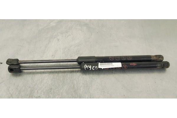 Recambio de amortiguadores maletero / porton para toyota aygo x 1.0 i referencia OEM IAM 689500H050  