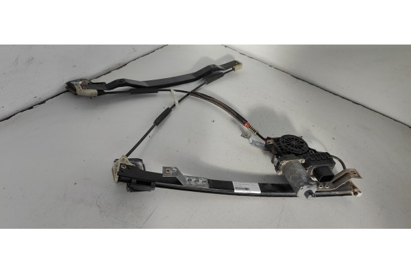 Recambio de elevalunas delantero derecho para ford mondeo berlina (ge) 2.2 tdci referencia OEM IAM 0800013481  