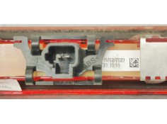 Recambio de luz central de freno para toyota aygo x 1.0 i referencia OEM IAM 815700H030  