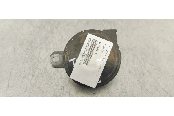 Recambio de claxon para toyota aygo x 1.0 i referencia OEM IAM 865200D140  