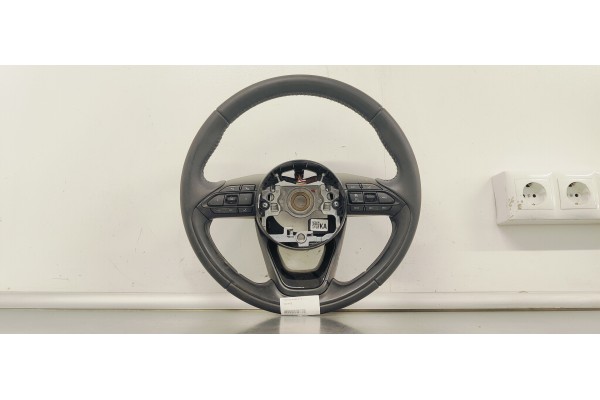 Recambio de volante para toyota aygo x 1.0 i referencia OEM IAM   
