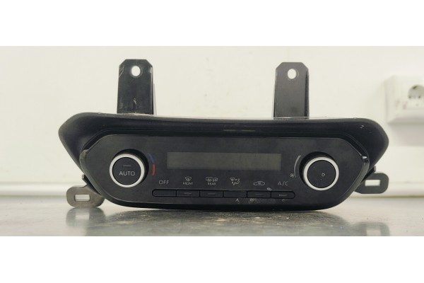 Recambio de mando climatizador para toyota aygo x 1.0 i referencia OEM IAM 559000H140  