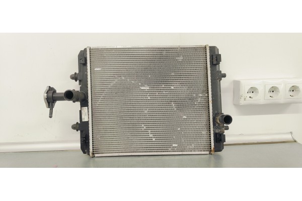 Recambio de radiador agua para toyota aygo x 1.0 i referencia OEM IAM CZ4221753583  