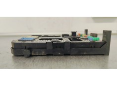 Recambio de caja reles / fusibles para citroen c4 picasso 1.6 hdi referencia OEM IAM 9678477180  