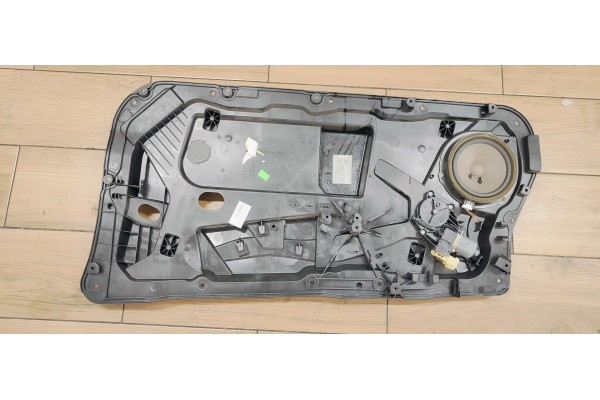 Recambio de elevalunas delantero derecho para ford fiesta (cb1) 1.4 tdci 71 fap referencia OEM IAM C1BBB045H16AA  