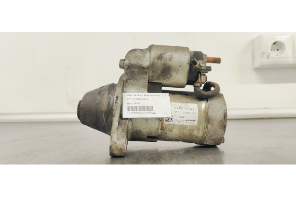 Recambio de motor arranque para opel astra h berlina enjoy referencia OEM IAM 8980147432  