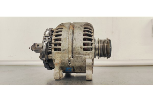 Recambio de alternador para chrysler jeep compass 2.0 crd referencia OEM IAM   