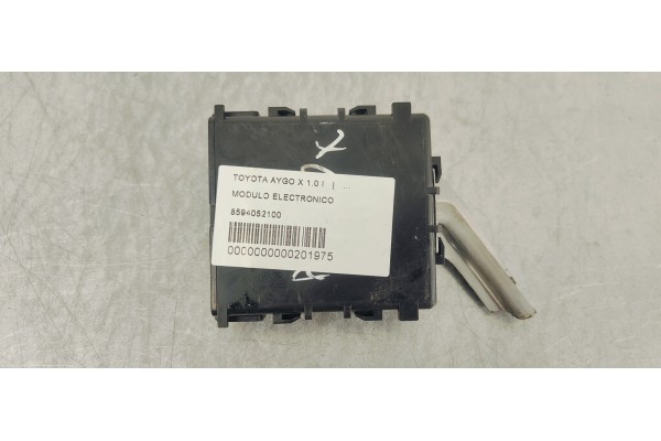 Recambio de modulo electronico para toyota aygo x 1.0 i referencia OEM IAM 8594052100  