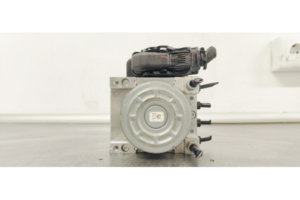 Recambio de abs para toyota aygo x 1.0 i referencia OEM IAM 895410H100  