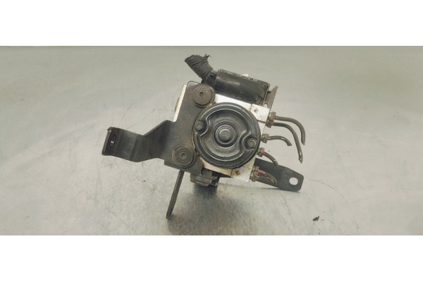 Recambio de abs para hyundai tucson (jm) 2.0 crdi cat referencia OEM IAM 589002E150  