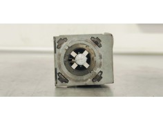 Recambio de bombillas para audi a6 berlina (4f2) 3.0 tdi referencia OEM IAM 5DD00831950  