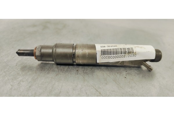 Recambio de inyector para volkswagen golf iv berlina (1j1) 1.9 tdi referencia OEM IAM 038130202A  