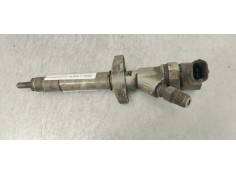 Recambio de inyector para renault master caja abierta/chasis ab ´98 referencia OEM IAM 0445110141  