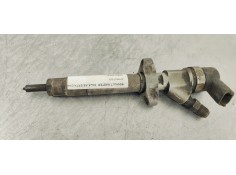Recambio de inyector para renault master caja abierta/chasis ab ´98 referencia OEM IAM 0445110141  