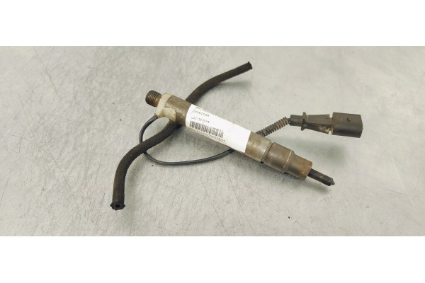 Recambio de inyector para volkswagen golf iv berlina (1j1) básico referencia OEM IAM 038130201S  