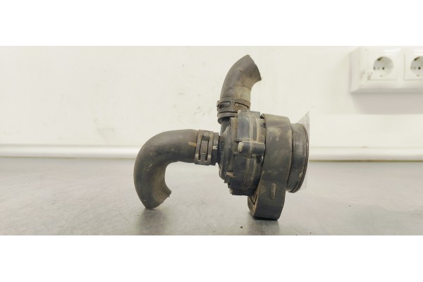 Recambio de bomba agua para mercedes-benz clase e (w211) berlina 3.0cdi 190 [280] referencia OEM IAM A2118350028  