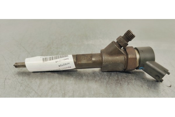 Recambio de inyector para renault scenic ii emotion referencia OEM IAM 0445110146  