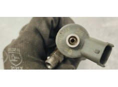 Recambio de inyector para renault scenic ii emotion referencia OEM IAM 0445110146  