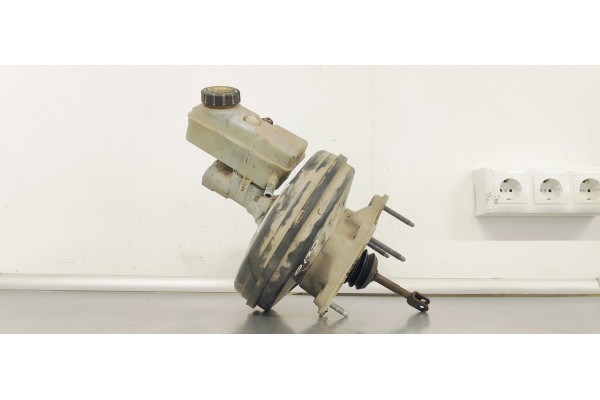 Recambio de servofreno para renault clio iv 1.5 dci referencia OEM IAM 472104788R  