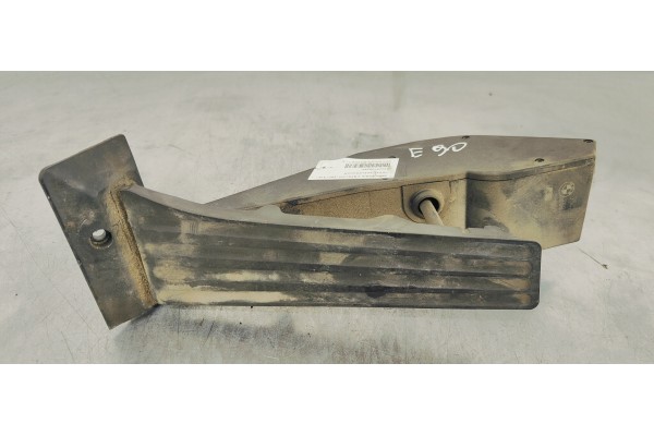 Recambio de pedal acelerador para bmw serie 3 berlina (e90) 318 i referencia OEM IAM 35426786286  