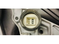 Recambio de retrovisor izquierdo para bmw serie 3 berlina (e90) 318 i referencia OEM IAM 7182695  
