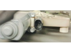 Recambio de elevalunas delantero izquierdo para mercedes-benz clase b (w245) 2.0 cdi referencia OEM IAM A1697202779  