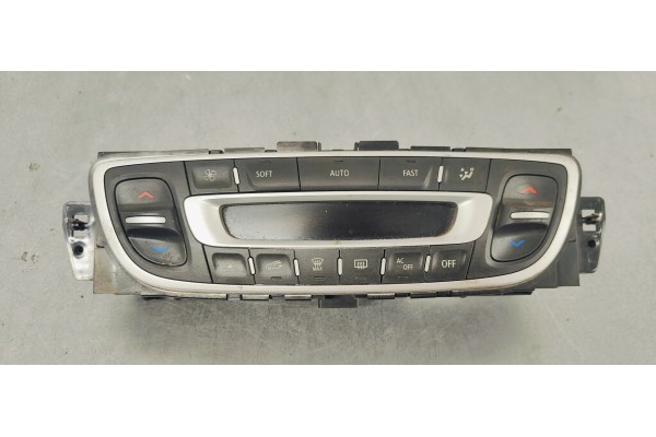Recambio de mando climatizador para renault scenic iii 1.9 dci 130 referencia OEM IAM 275100026R  