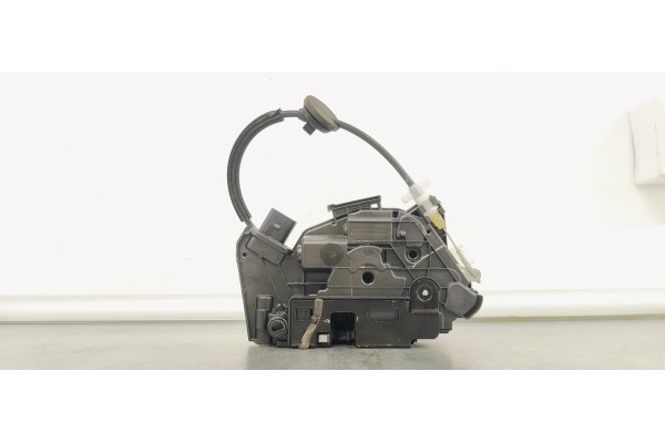 Recambio de cerradura puerta trasera izquierda para volkswagen tiguan (5n2) 2.0 tsi referencia OEM IAM 5N0839015H  