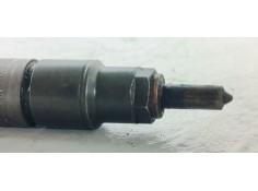 Recambio de inyector para volkswagen golf iv berlina (1j1) básico referencia OEM IAM 038130201G  