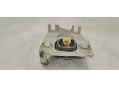 Recambio de soporte motor para renault clio iv 1.5 dci referencia OEM IAM 112228880R  