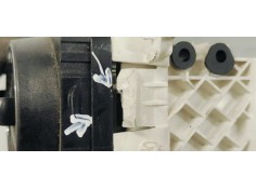 Recambio de mando climatizador para mercedes-benz clase b (w245) 2.0 cdi referencia OEM IAM A1698301785  