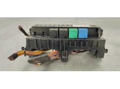 Recambio de caja reles / fusibles para mercedes-benz clase b (w245) 2.0 cdi referencia OEM IAM A1695450001  