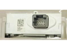 Recambio de luz interior para renault clio iv 1.5 dci referencia OEM IAM 739486822R  
