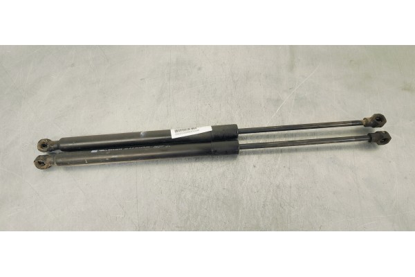 Recambio de amortiguadores maletero / porton para renault clio iv 1.5 dci referencia OEM IAM 844308661R  
