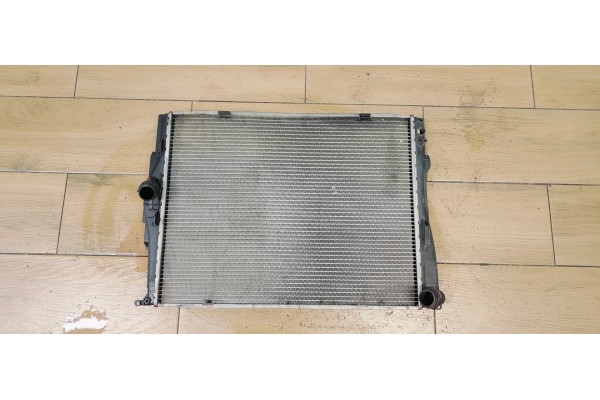 Recambio de radiador agua para bmw serie 3 berlina (e90) 318 i referencia OEM IAM 758165801  