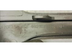Recambio de consola central para renault clio iv 1.5 dci referencia OEM IAM 682607777R  