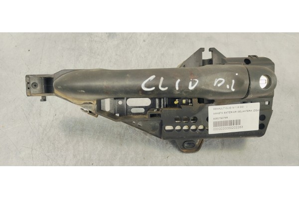 Recambio de maneta exterior delantera izquierda para renault clio iv 1.5 dci referencia OEM IAM 806079576R  