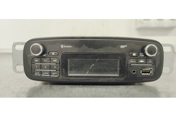 Recambio de sistema audio / radio cd para renault clio iv 1.5 dci referencia OEM IAM 281154149R  